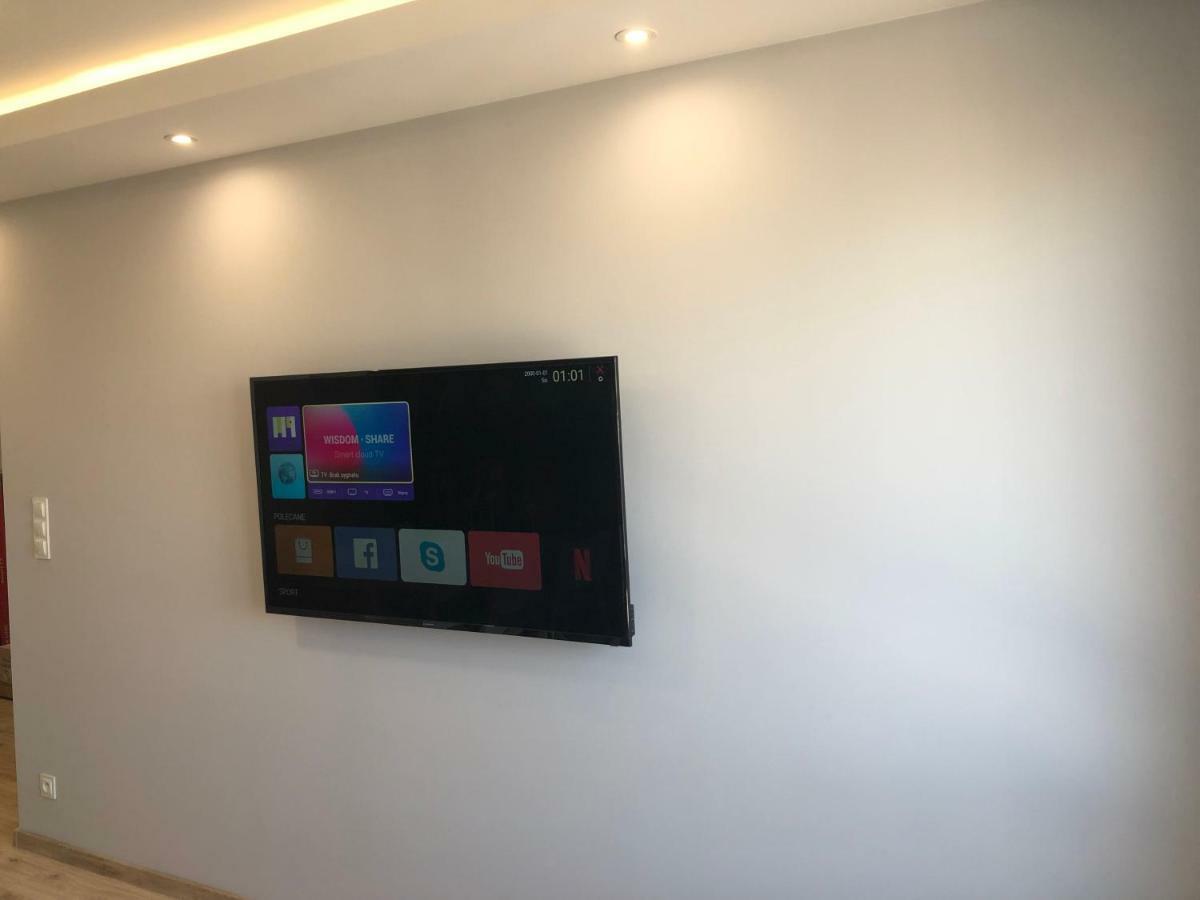 Klimatyzowany Apartament Roma Z Garazem Podziemnym Kielce Kültér fotó