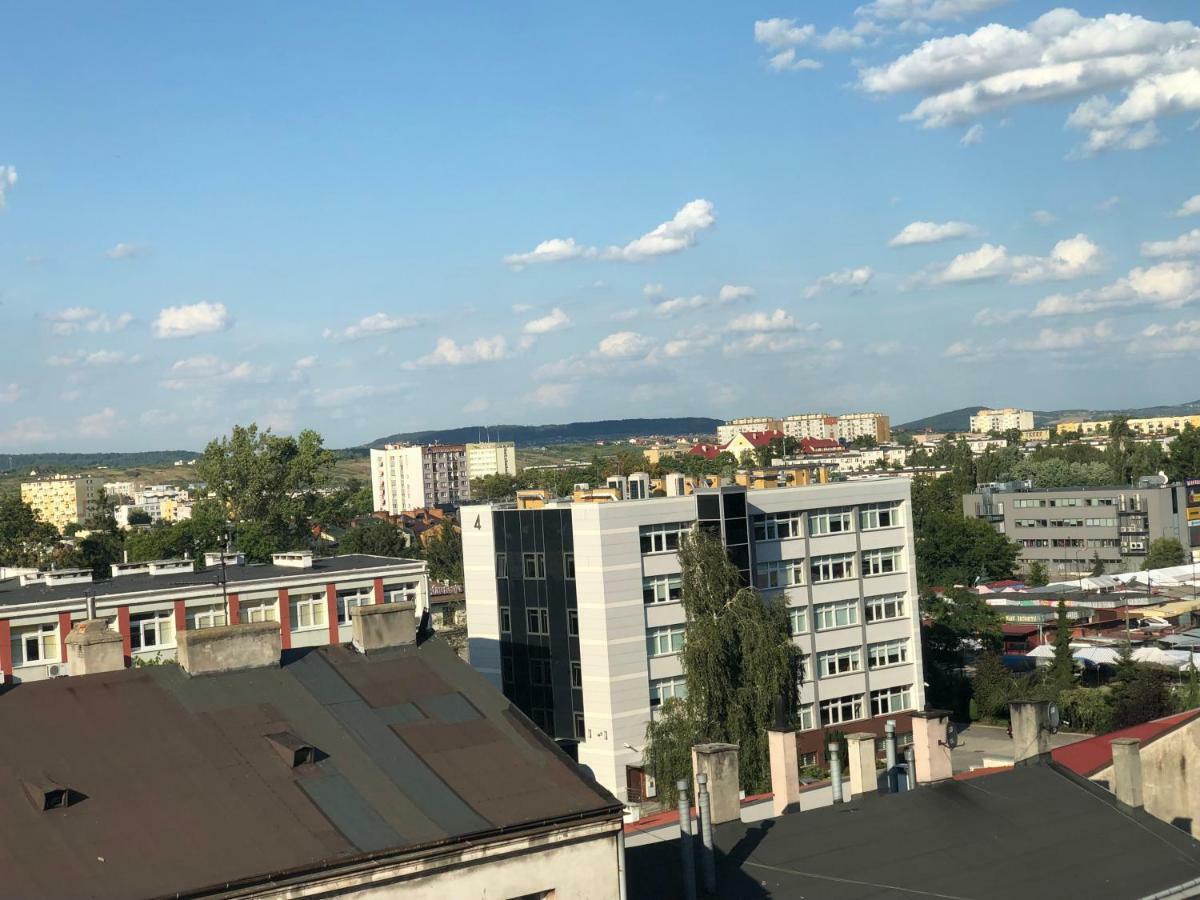 Klimatyzowany Apartament Roma Z Garazem Podziemnym Kielce Kültér fotó