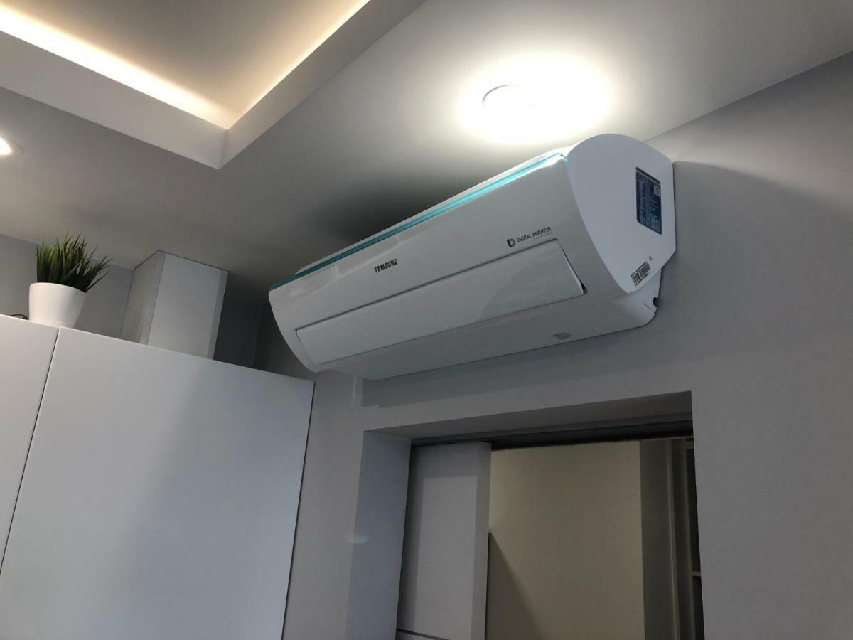 Klimatyzowany Apartament Roma Z Garazem Podziemnym Kielce Kültér fotó
